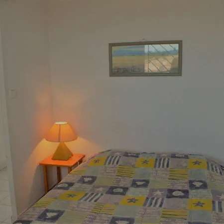 Cap D'agde, 2 Pieces, 4 Personnes - Fr-1-249-40 آجد